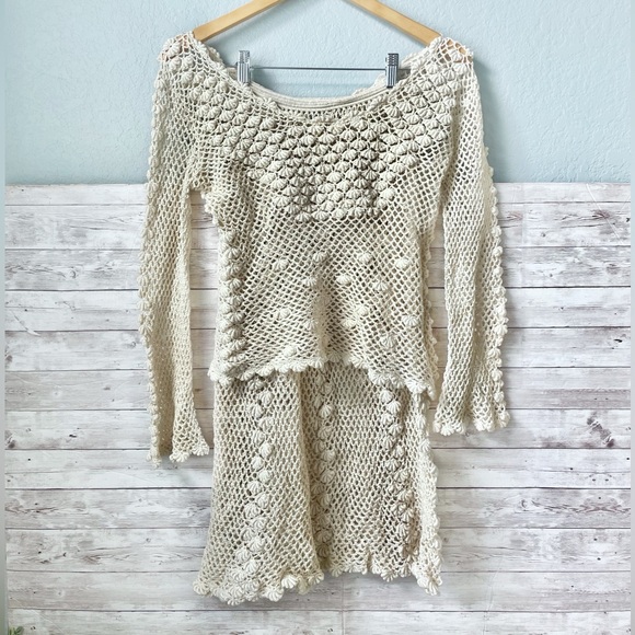 SK Imports | hand crochet skirt and top size medium - Picture 1 of 6